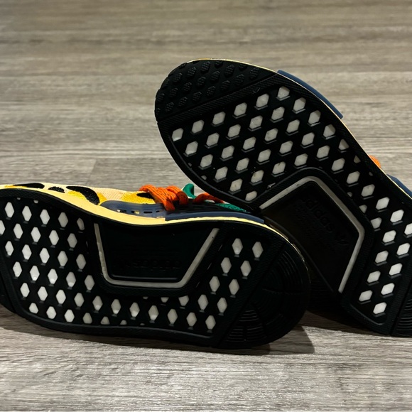 Pharrell x Adidas NMD Human Race Animal Print Pulse Amber - Picture 5 of 5